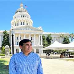 California Well being Care Pioneer Goes Nationwide, Girds for Partisan Skirmishes